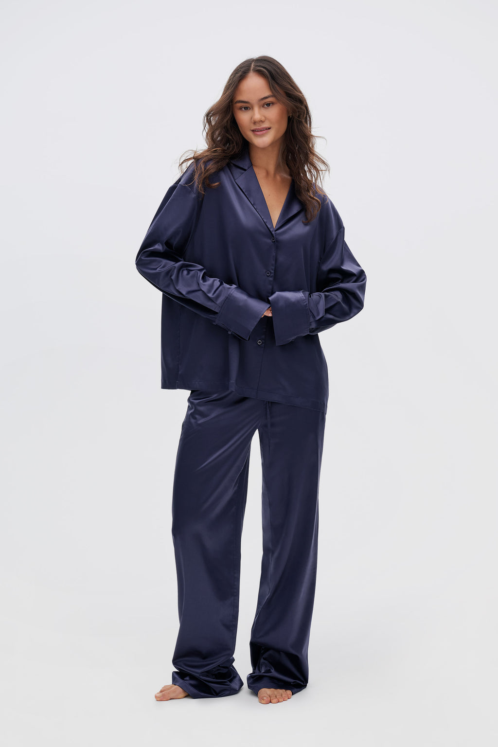 Relaxed fit satin shirt
